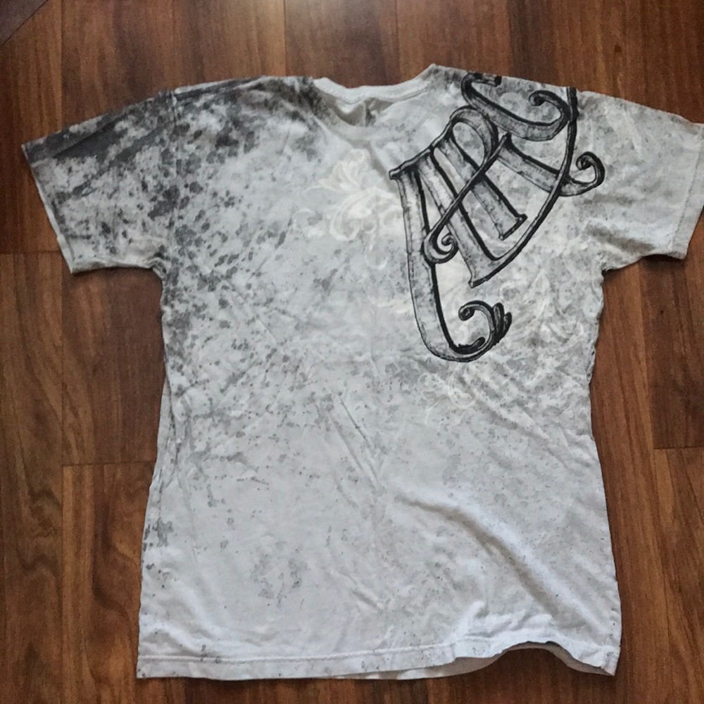 Buckle Archaic Tshirt